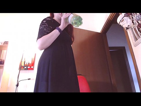 ❤️ Submisívna otrokyňa, ktorá miluje špinavé a šťavnaté nohavičky, je po zhliadnutí tohto videa nútená masturbovať! ❌ Šukanie video na nás sk.sexafinkarasskaz.ru ❌️